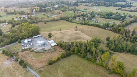 Bowlin Feed Store & Farm Online Auction - image 6