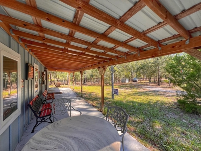 Country Home for Sale on 5 acres in Bell, FL - image 13
