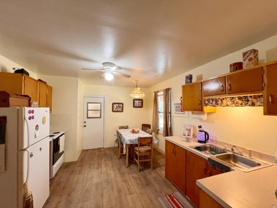 Country Home for Sale on 5 acres in Bell, FL - image 15