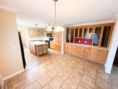 Home on Acreage for Sale in Edgar Springs, Missouri - image 18