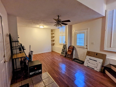 Home for Sale Near Smith Mountain Lake - image 28