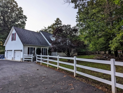 Home for Sale Near Smith Mountain Lake - image 32
