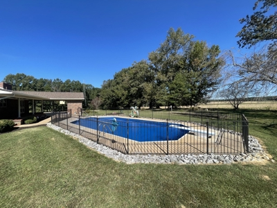 Country Home with Acreage and Inground Pool For Sale in TN - image 18