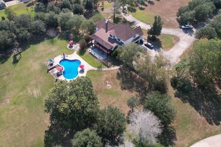 Luxury Lakefront Home in Oak Hill Estates Brookhaven, MS - image 43