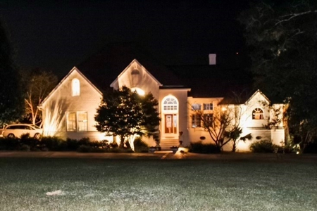 Luxury Lakefront Home in Oak Hill Estates Brookhaven, MS - image 3