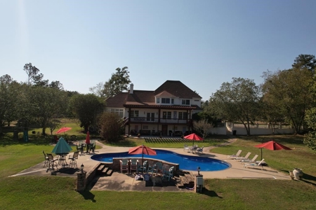 Luxury Lakefront Home in Oak Hill Estates Brookhaven, MS - image 35