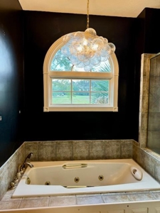 Luxury Lakefront Home in Oak Hill Estates Brookhaven, MS - image 9