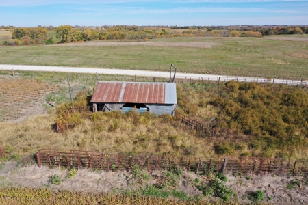 40 ACRES m/l | ALBANY, MO | PASTURE, SHED, POND & BUILDING SITE - image 14