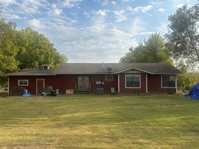 Wilburton, OK Home FOR SALE - image 3