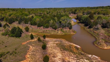 Ranch in North Texas Hill Country, Land in Montague County - image 49