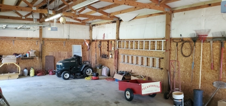 Hunting and Fishing Lakeside Retreat!!! - image 44