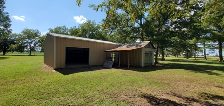 Hunting and Fishing Lakeside Retreat!!! - image 37