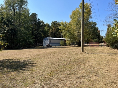 Cozy 2-Bedroom Mobile Home on 5.34 +/- Acres - image 25