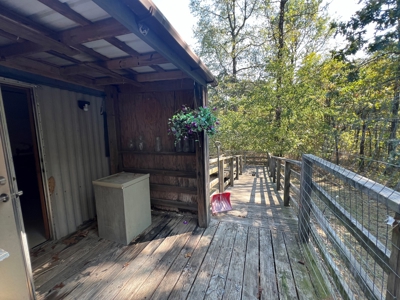 Cozy 2-Bedroom Mobile Home on 5.34 +/- Acres - image 8