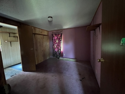 Cozy 2-Bedroom Mobile Home on 5.34 +/- Acres - image 9