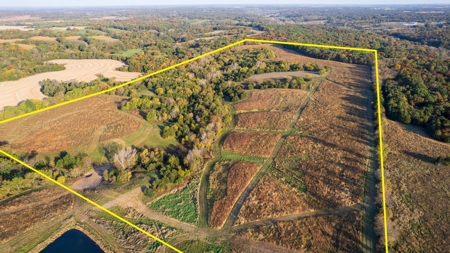 Diverse Hunting and Recreational Tract with Income - image 1