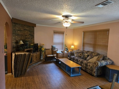 Country Home for Sale in Antlers, Oklahoma - image 7