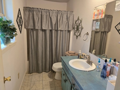 Country Home for Sale in Antlers, Oklahoma - image 17
