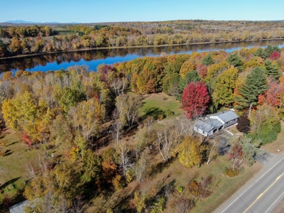 Riverside Living in Maine - Remodeled Ranch Home - image 2