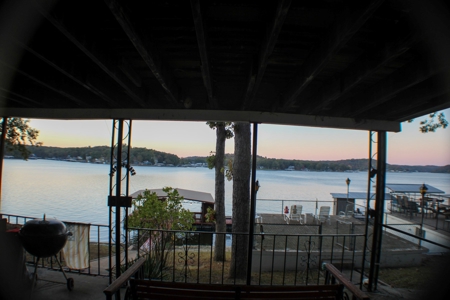 Lakefront Home For Sale Garvois Mills, MO - image 47