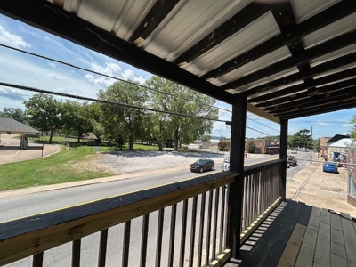 Commercial Property With Nightly Rental In Mtn View Arkansas - image 1