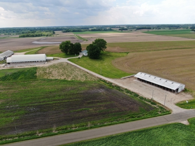 Country Home with 8+/acres Dodge County WI - image 9