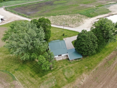 Country Home with 8+/acres Dodge County WI - image 16