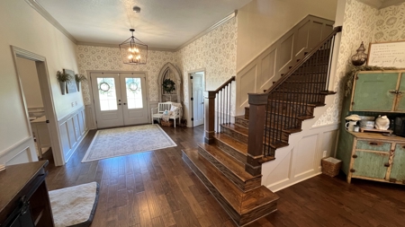 Home on Small Acreage in Clinton County - image 23