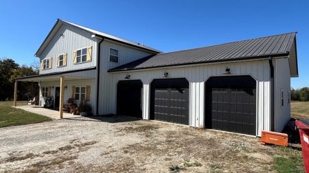 Home on Small Acreage in Clinton County - image 4