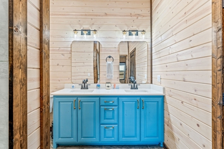 Luxury Ranch Estate For Sale in Paris TX, - image 7