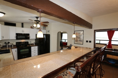 Custom southwestern style home in Tombstone, AZ - image 25