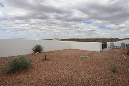 Custom southwestern style home in Tombstone, AZ - image 14