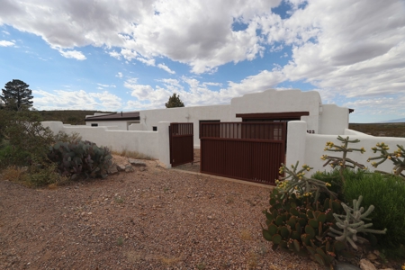 Custom southwestern style home in Tombstone, AZ - image 2