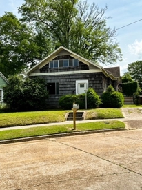 Listing 221