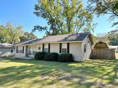 El Dorado Springs, MO Home in Town for Sale, Cedar County MO - image 2