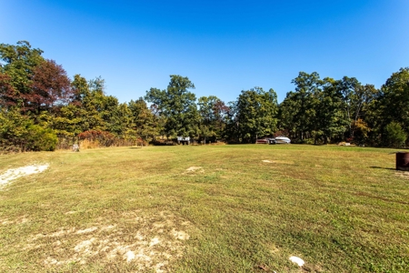 Country Home with Acreage For Sale in Hardy, AR - image 30