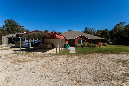 Country Home with Acreage For Sale in Hardy, AR - image 26