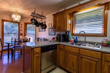 Country Home with Acreage For Sale in Hardy, AR - image 17