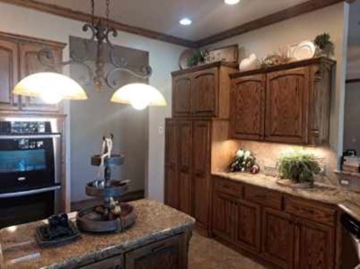 Lynn Unruh built home in Pheasant Run Golf East - image 20