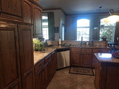 Lynn Unruh built home in Pheasant Run Golf East - image 18