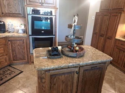 Lynn Unruh built home in Pheasant Run Golf East - image 22