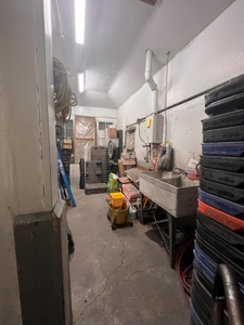 Established and Thriving Food Distributing Business Property - image 31