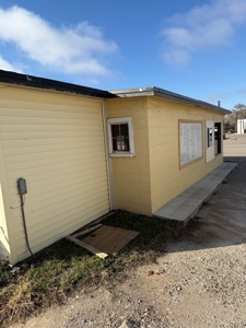Commercial building For Sale in Coldwater, Ks - image 7