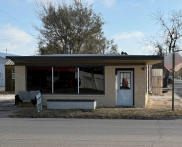 Commercial building For Sale in Coldwater, Ks - image 1