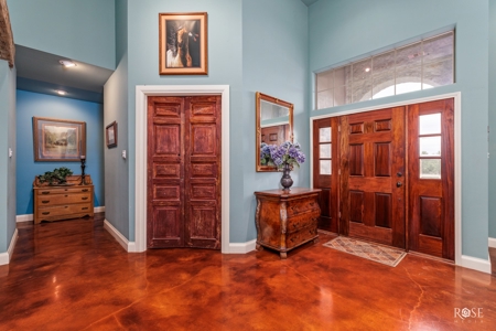 Charming Custom Home on 50 Acres – Just Minutes from Sonora, - image 6