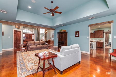 Charming Custom Home on 50 Acres – Just Minutes from Sonora, - image 10
