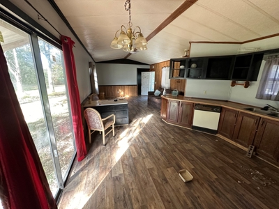 Mobile Home For Sale in Des Arc, AR near White River - image 13