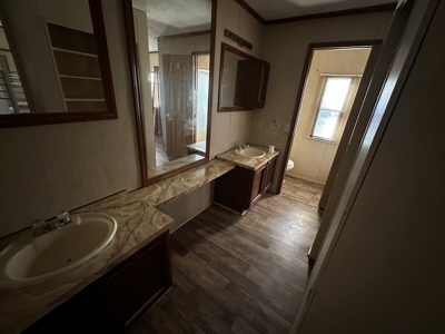 Mobile Home For Sale in Des Arc, AR near White River - image 11