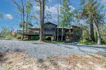 Riverfront Home For Sale In Florida - image 10