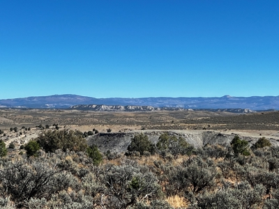 Secluded Mountain Property Close To Lake El Vado - image 9